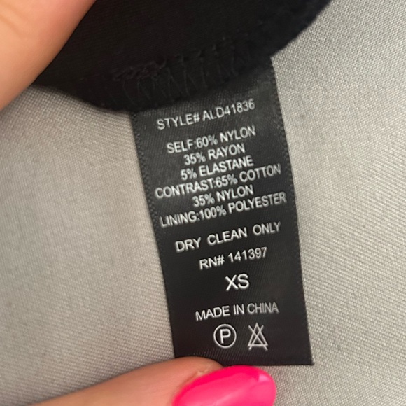 (NWT) Astr - Black Lace Dress - Picture 5 of 5